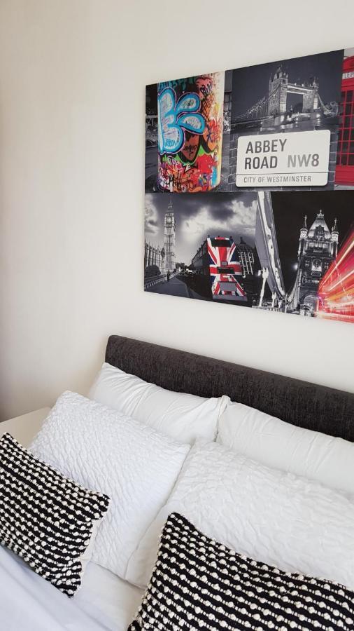 City Centre 1 Bed Apartment With Free On Site Parking With Cctv By Lets Relocations Birmingham Buitenkant foto