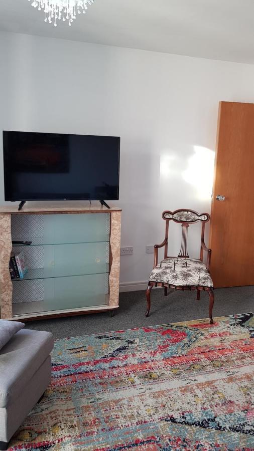 City Centre 1 Bed Apartment With Free On Site Parking With Cctv By Lets Relocations Birmingham Buitenkant foto