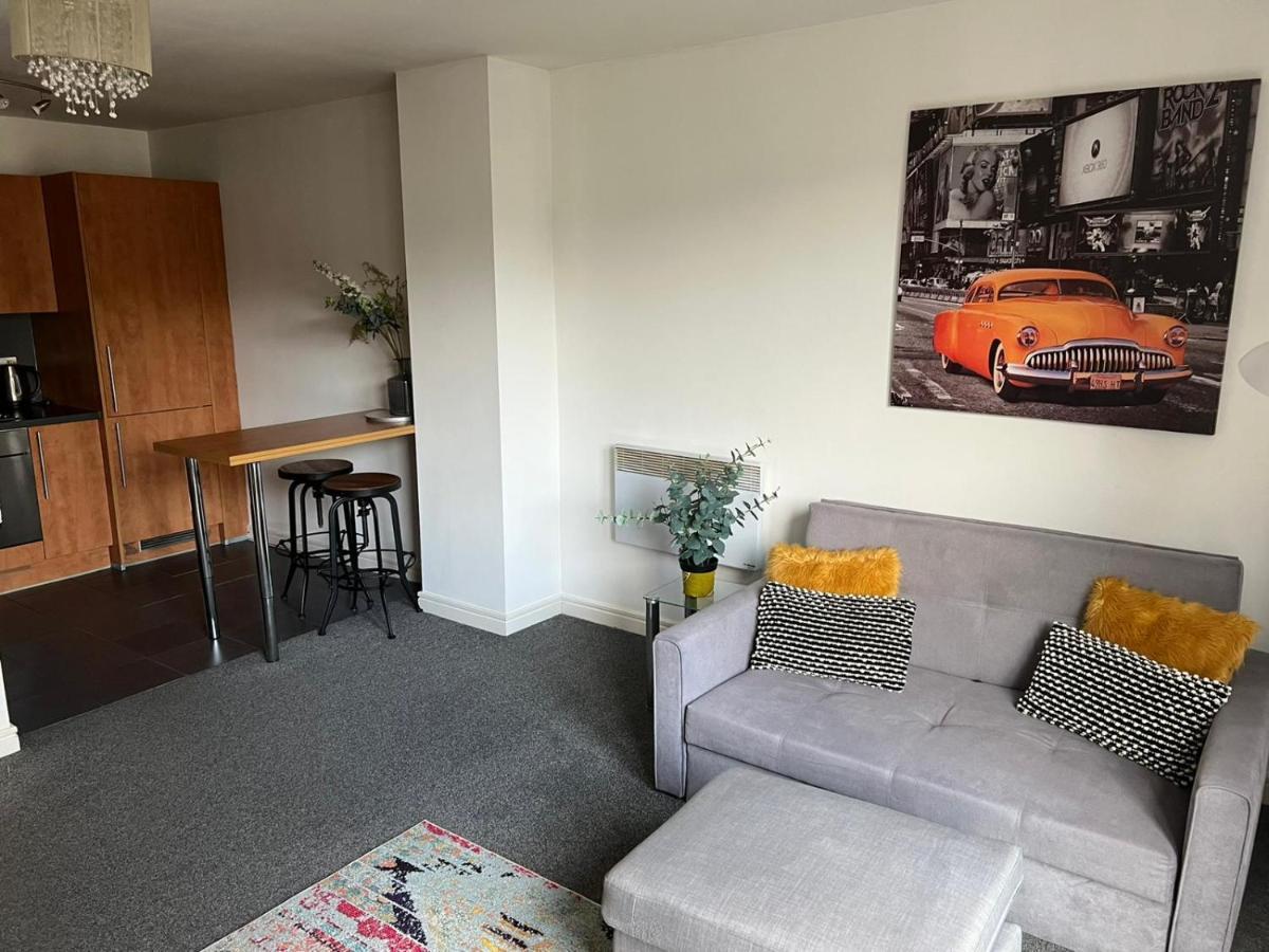 City Centre 1 Bed Apartment With Free On Site Parking With Cctv By Lets Relocations Birmingham Buitenkant foto