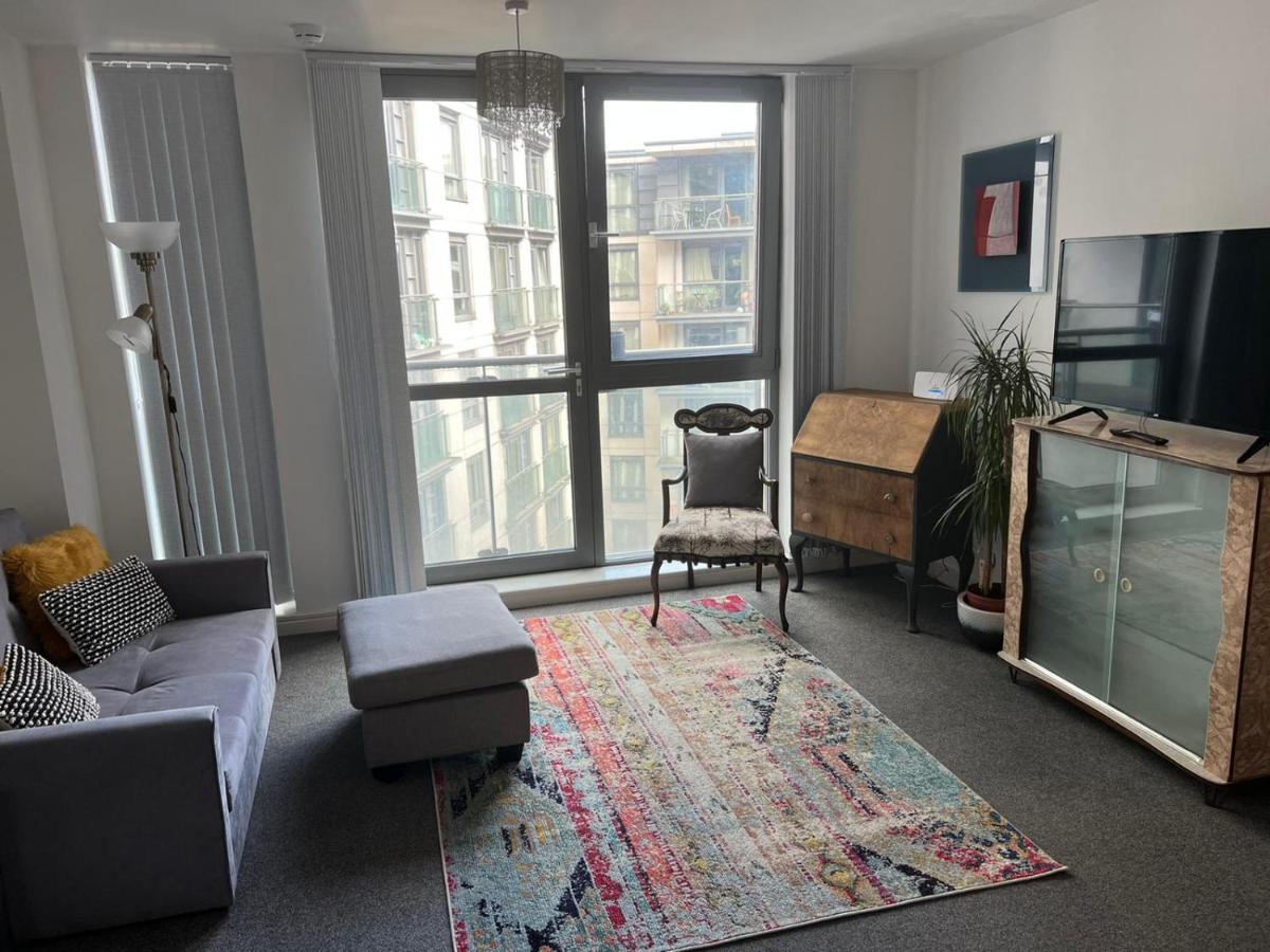 City Centre 1 Bed Apartment With Free On Site Parking With Cctv By Lets Relocations Birmingham Buitenkant foto